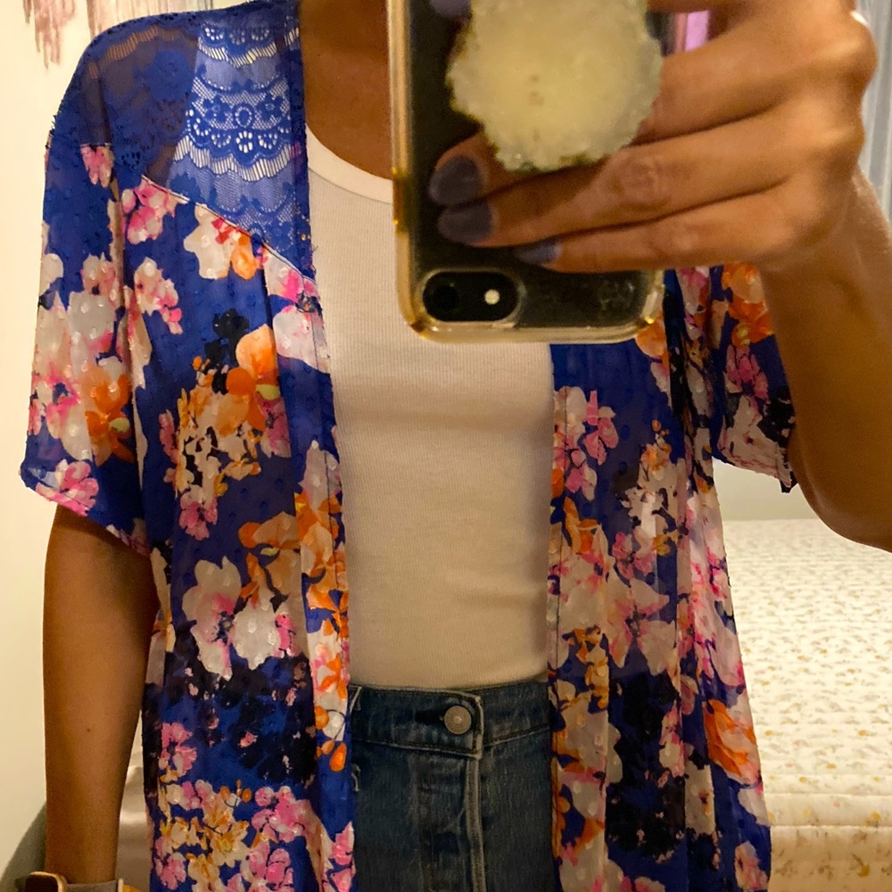 Lace Floral Kimono M/L